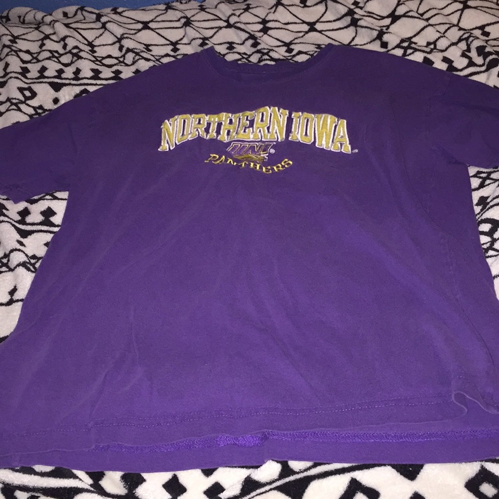 UNI shirt